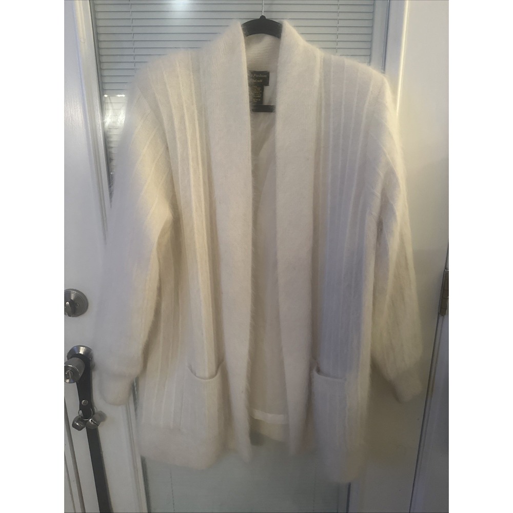Fully Fashion Vintage Angora/Acrylic With Ribbing /accent Long Sleeve Cardigan